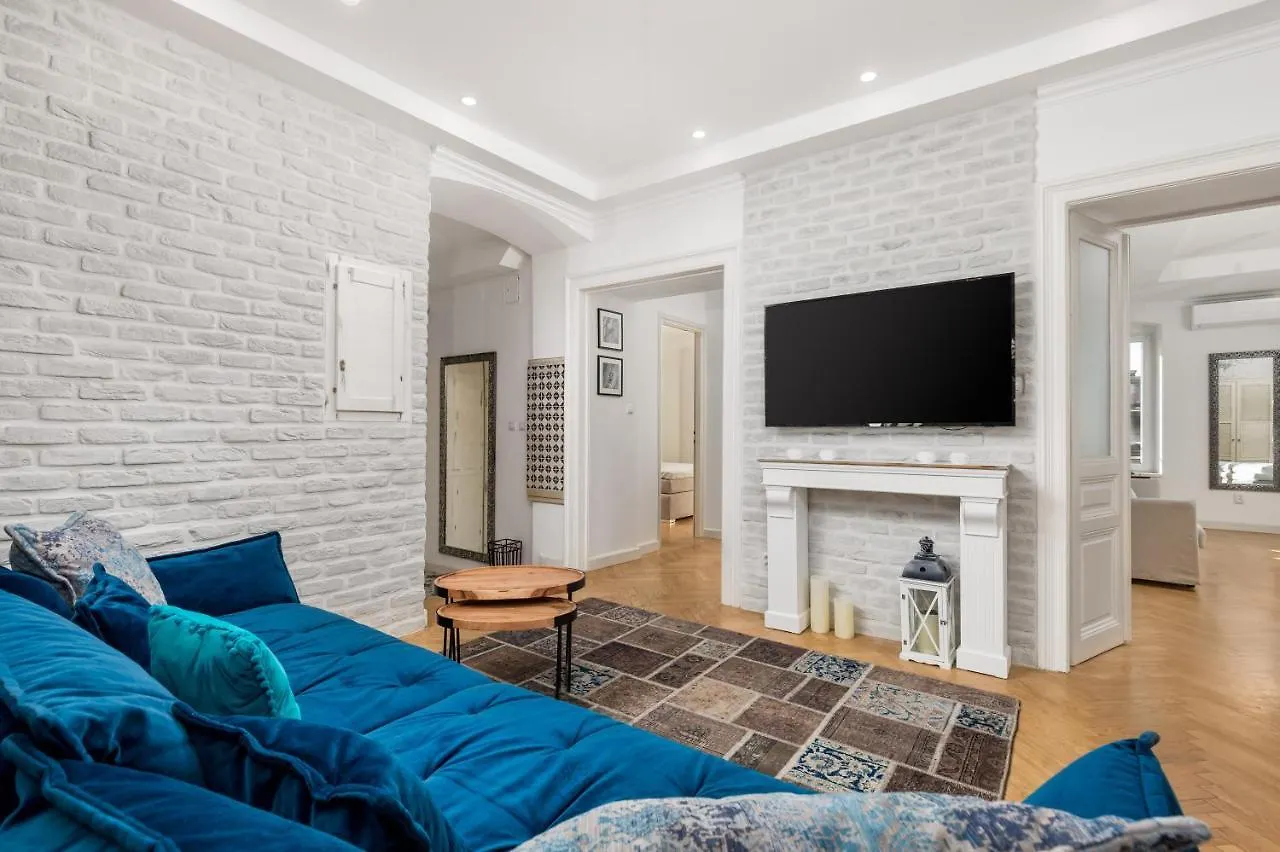 Luxury Apartment Karolina Riva 101M2 Rijeka Croatia