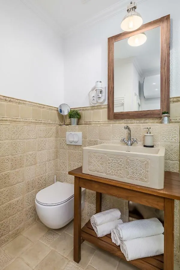Luxury Apartment Karolina Riva 101M2 Rijeka 0*,