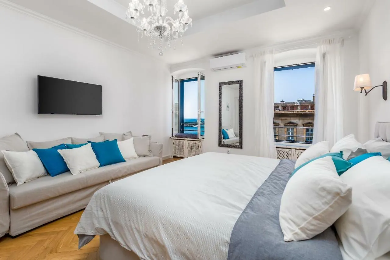 Luxury Apartment Karolina Riva 101M2 Rijeka