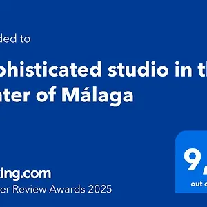 sophisticated-studio-in-the-center-of-mlaga.1costadelsol.com/
